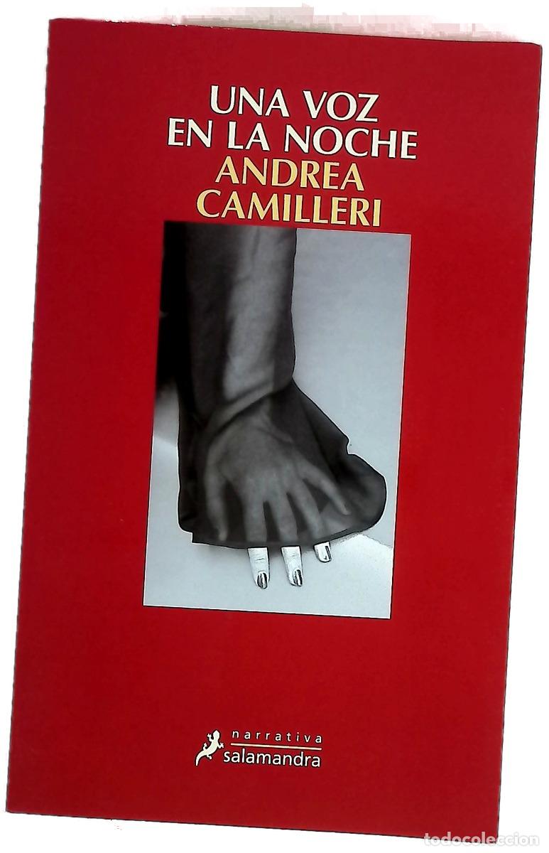 Livres: Una voz en la noche - Camilleri, Andrea; Mayor, Carlos