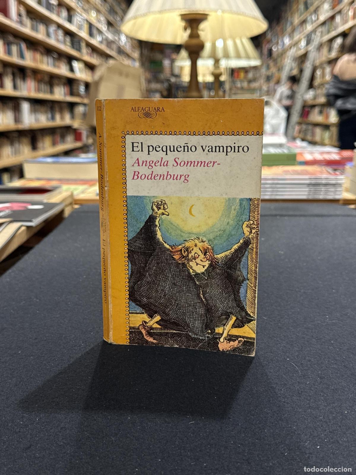 Libros: EL peque&ntilde;o vampiro - Angela Sommer-Bodenburg