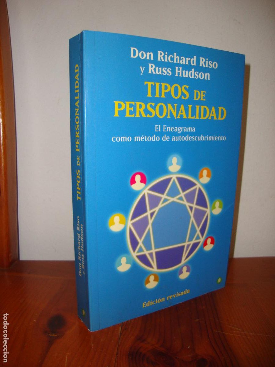 B&uuml;cher: TIPOS DE PERSONALIDAD. EL ENEAGRAMA COMO METODO DE AUTODESCUBRIMIENTO. EDICION REVISADA (LA ESFERA D