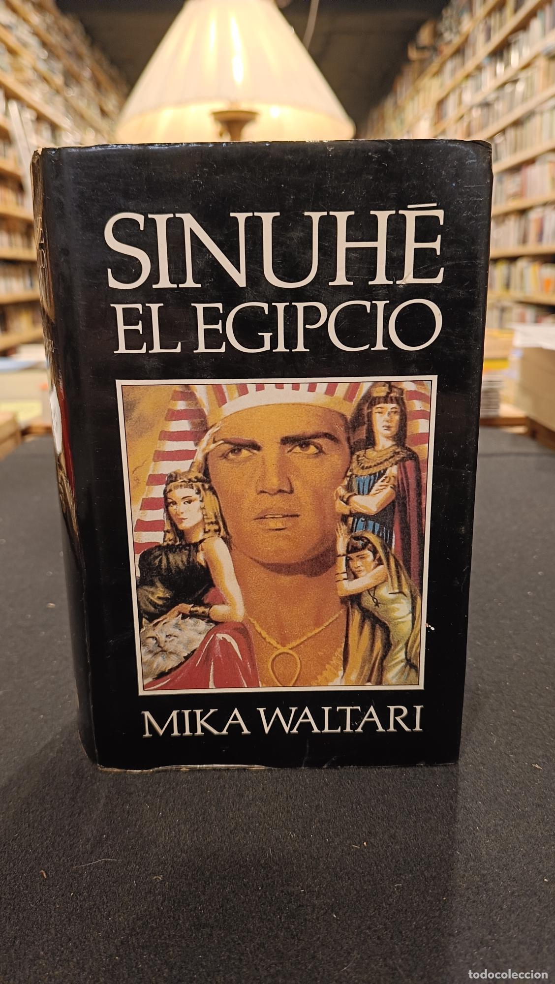 books: Sinuh&eacute; el egipcio - Mika Waltari