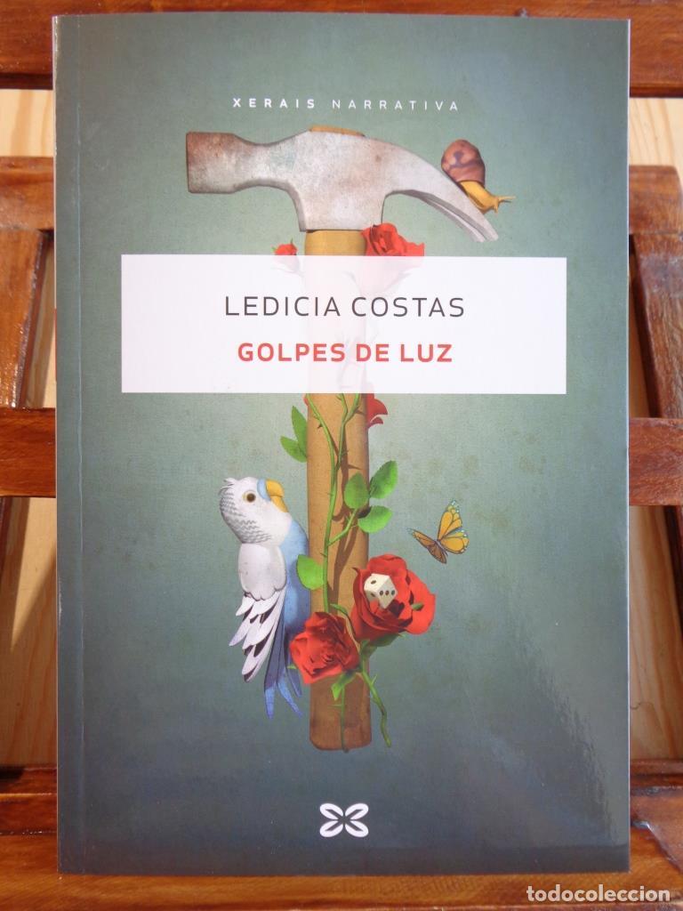 Libros: GOLPES DE LUZ (Edici&oacute;n en gallego) - LEDICIA COSTAS