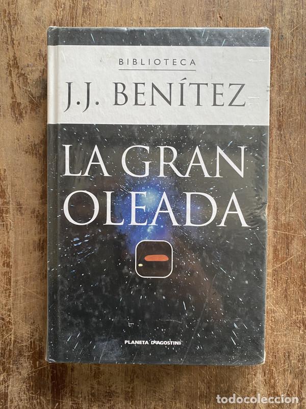 Libros: La gran oleada - Benitez J.J. - Foto 1