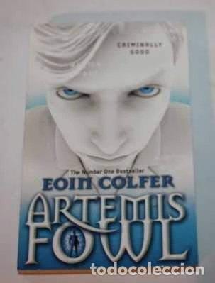 B&uuml;cher: Artemis Fowl Criminally Good- 9780241335604