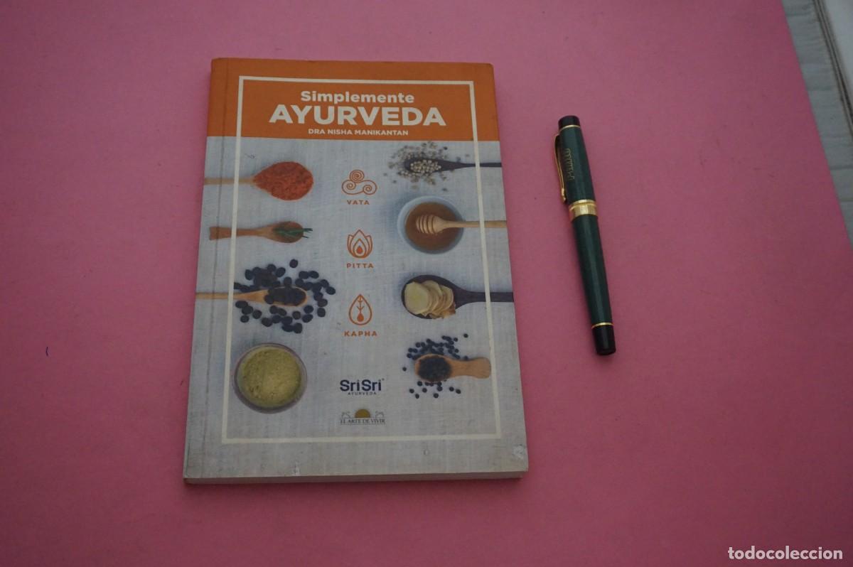 Libros: AMF-12G/ SIMPLEMENTE AYURVEDA - NISHA MANIKANTAN / SRI SRI EDITOR