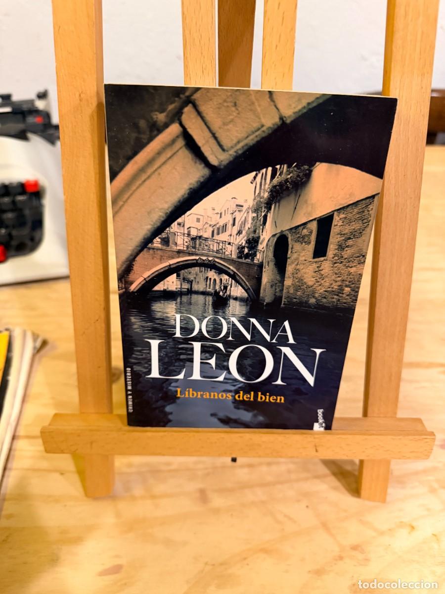 Libros: LIBRANOS DEL BIEN- DONNA LEON - Foto 1