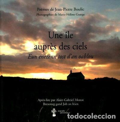 Livres: Une &icirc;le aupr&egrave;s des ciels : Po&egrave;mes- 9782908230284