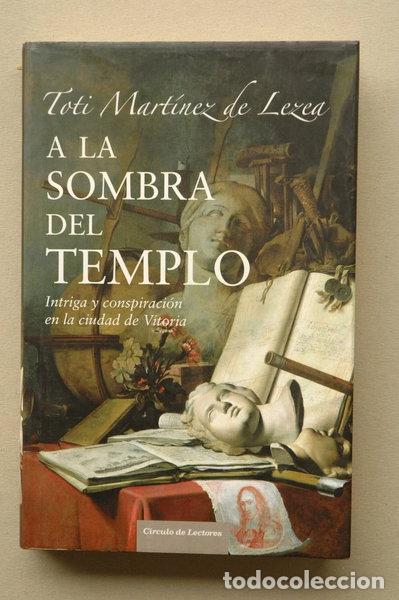 Libros: A la sombra del templo- 9788467218879