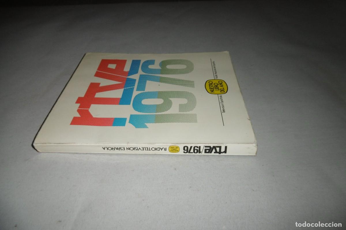 Libros: LIBRO RTVE 1976 NUESTRO A&Ntilde;O EN IMAGENES - Foto 2