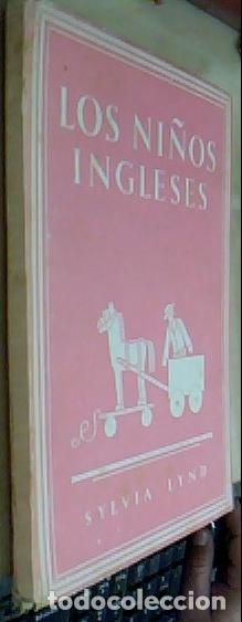 books: Los ni&ntilde;os ingleses. La Gran Breta&ntilde;a pict&oacute;rica - LYND, Sylvia: