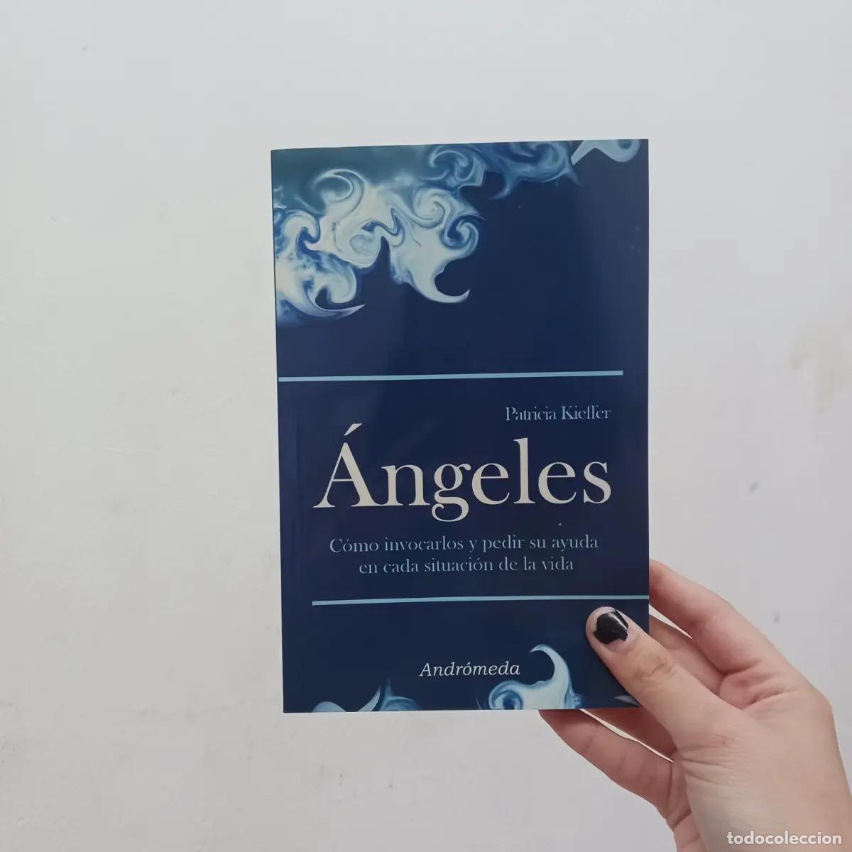 books: Angeles - Patricia Kieffer