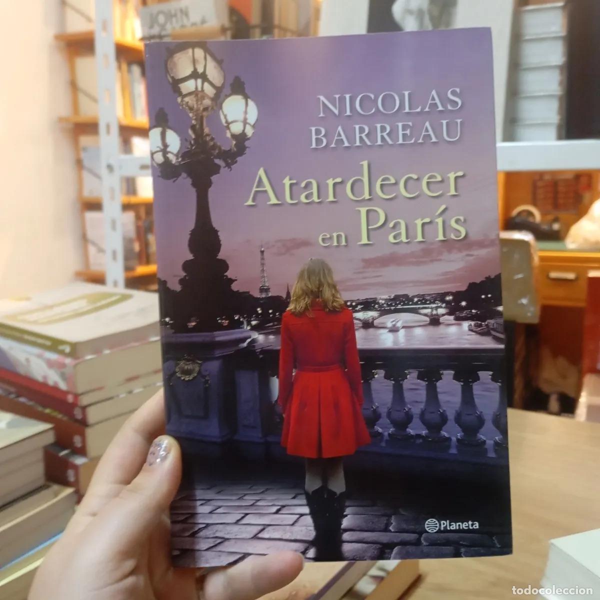 Livros em segunda m&atilde;o: Atardecer en Par&iacute;s - Nicolas Barreau