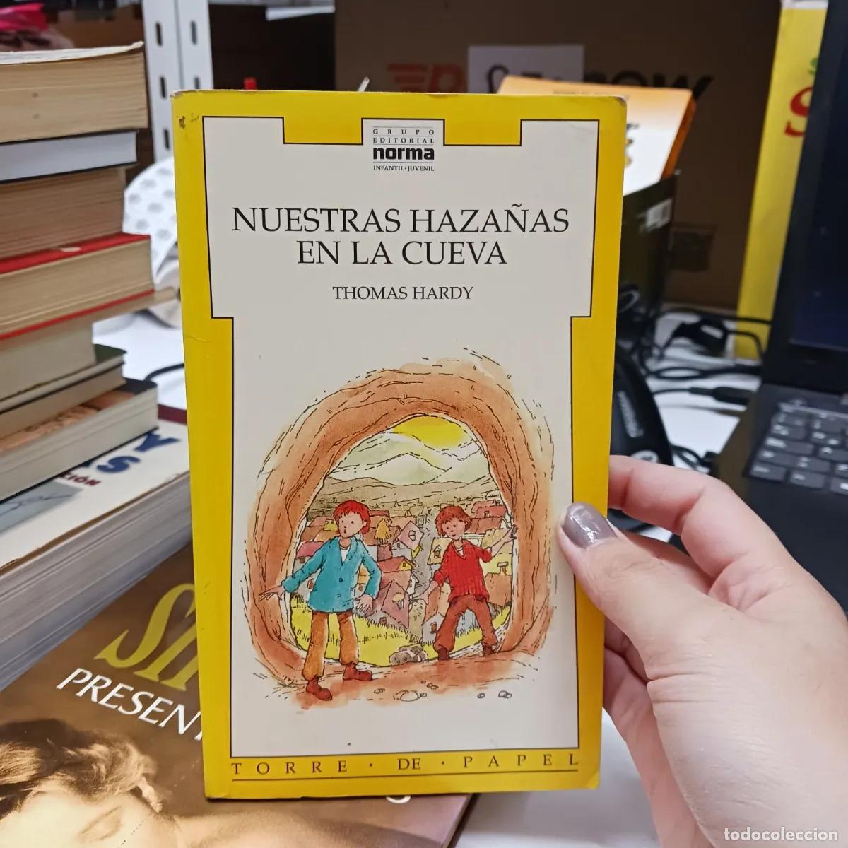 Libros: Nuestras haza&ntilde;as en la cueva - Thomas Hardy - Foto 1