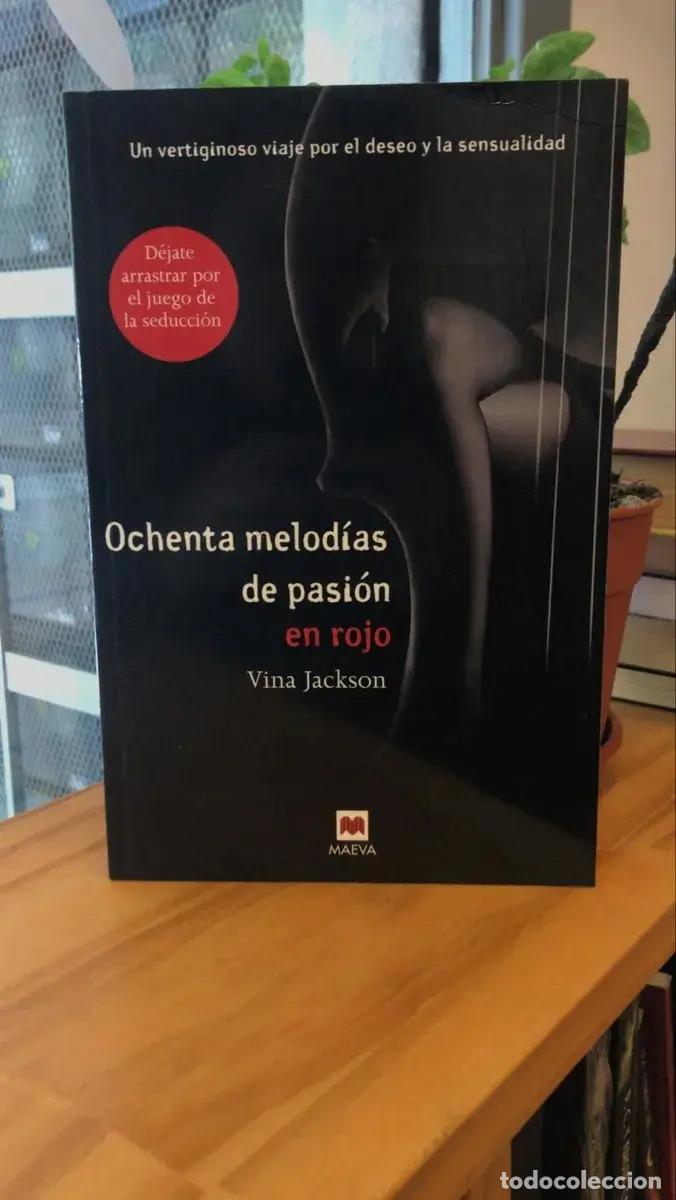 Libros: Ochenta melod&iacute;as de pasi&oacute;n en rojo - Vina Jackson