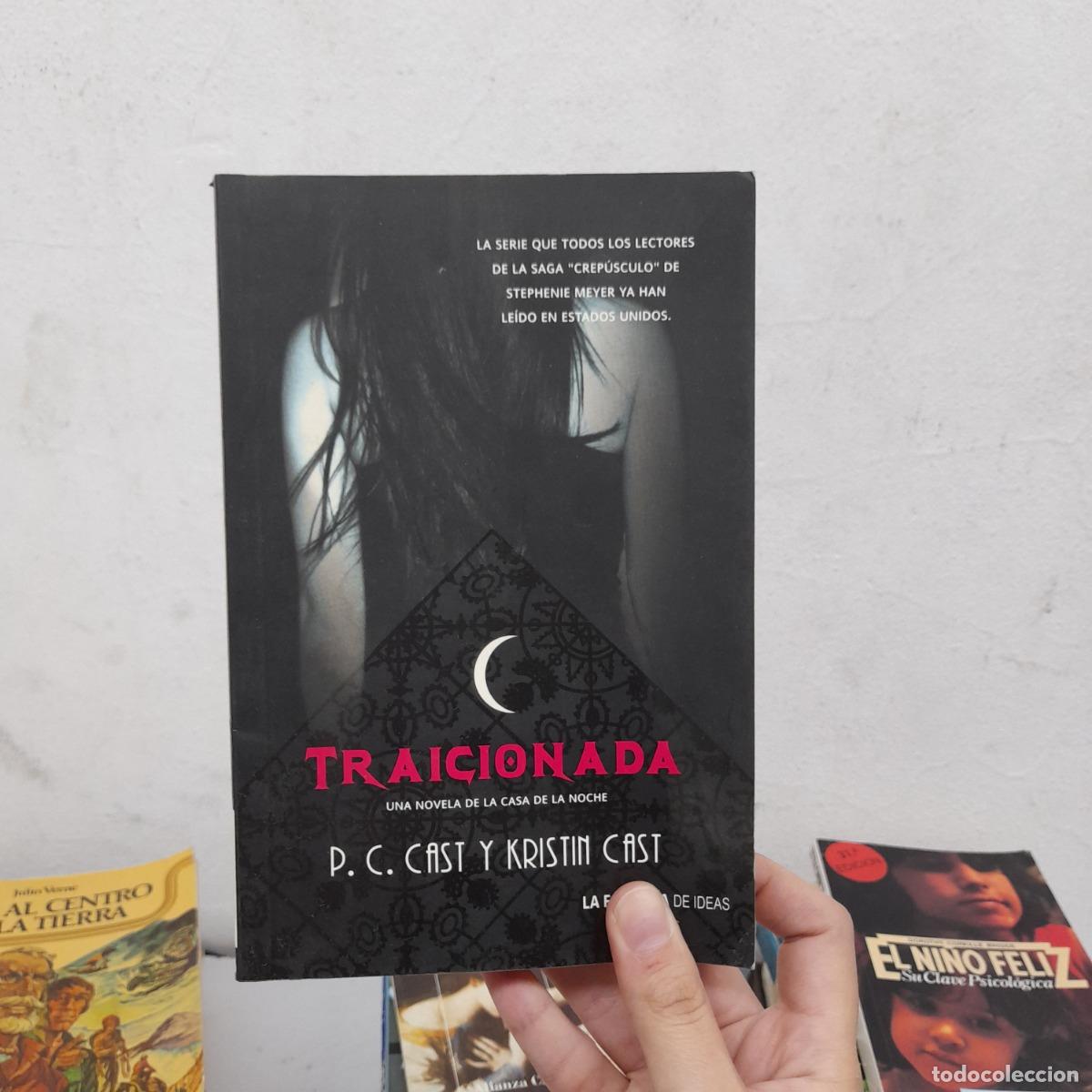 Libros: Traicionada - P. C. Cast, Kristin Cast - Foto 1