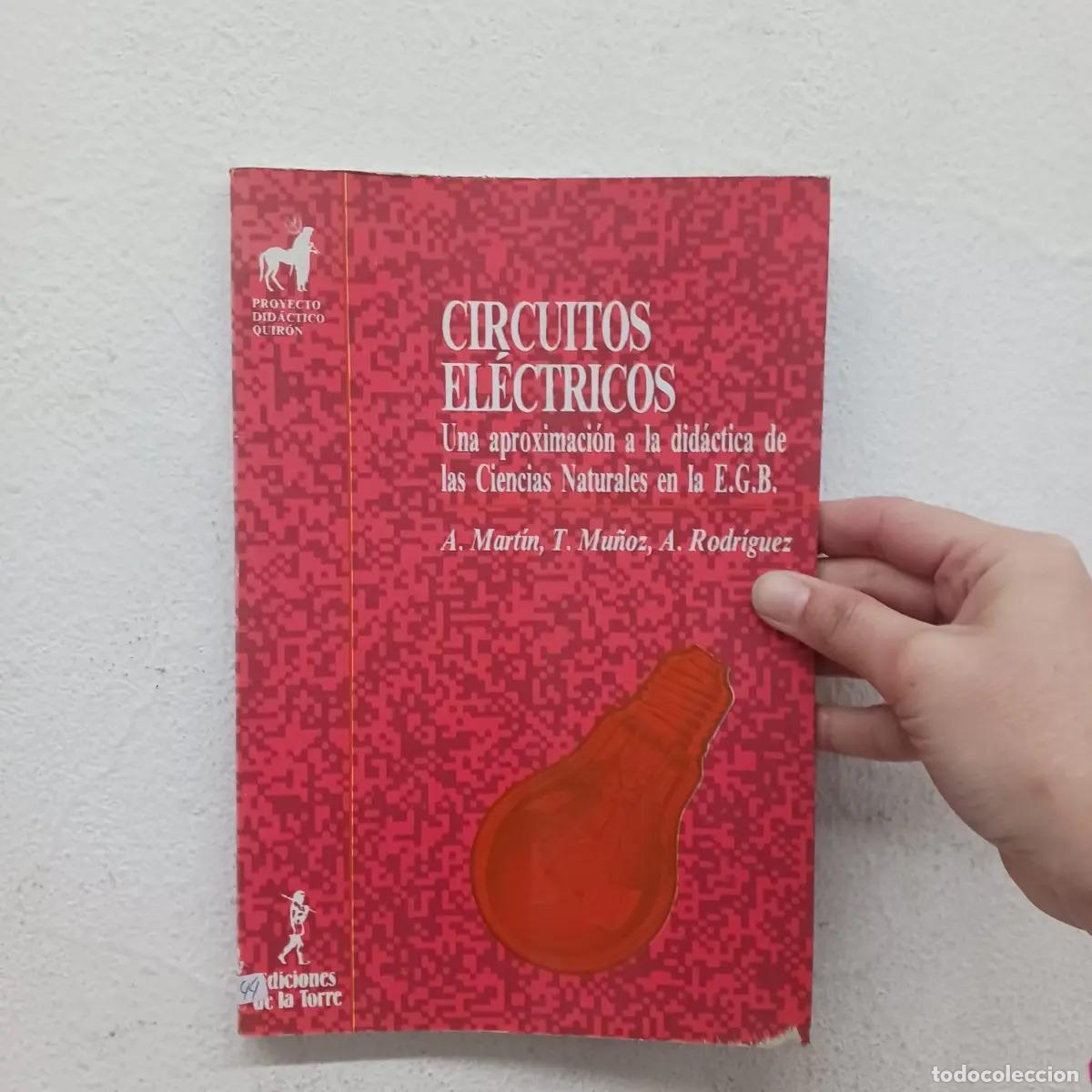 B&uuml;cher: Circuitos el&eacute;ctricos (detalle) - A. Martin, T. Mu&ntilde;oz, A. Rodriguez