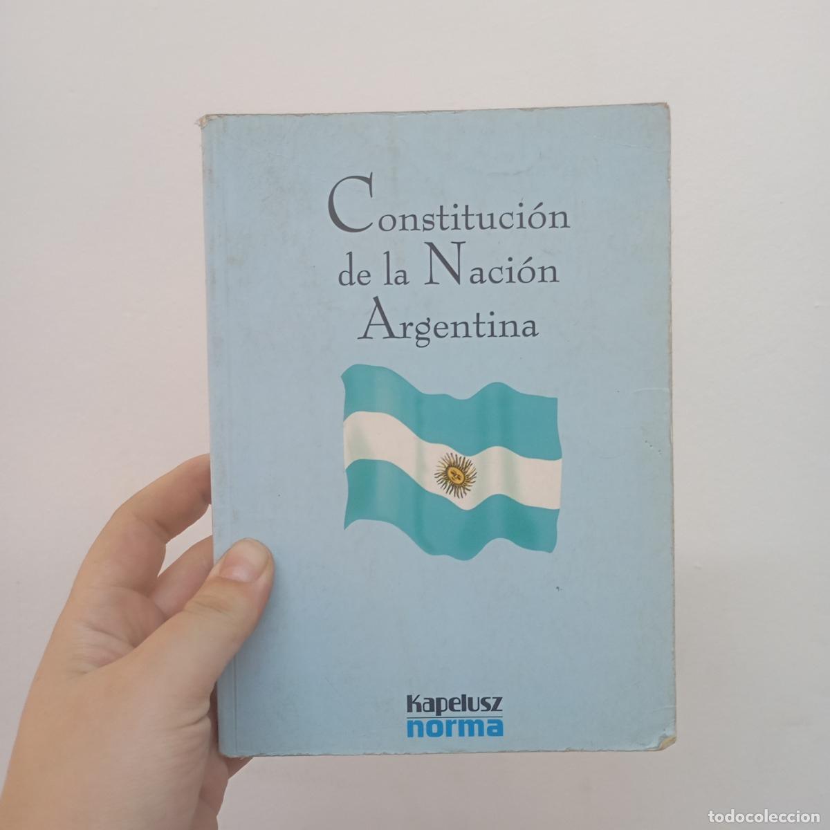 Livros em segunda m&atilde;o: Constituci&oacute;n de la Naci&oacute;n Argentina 1994 - VVAA