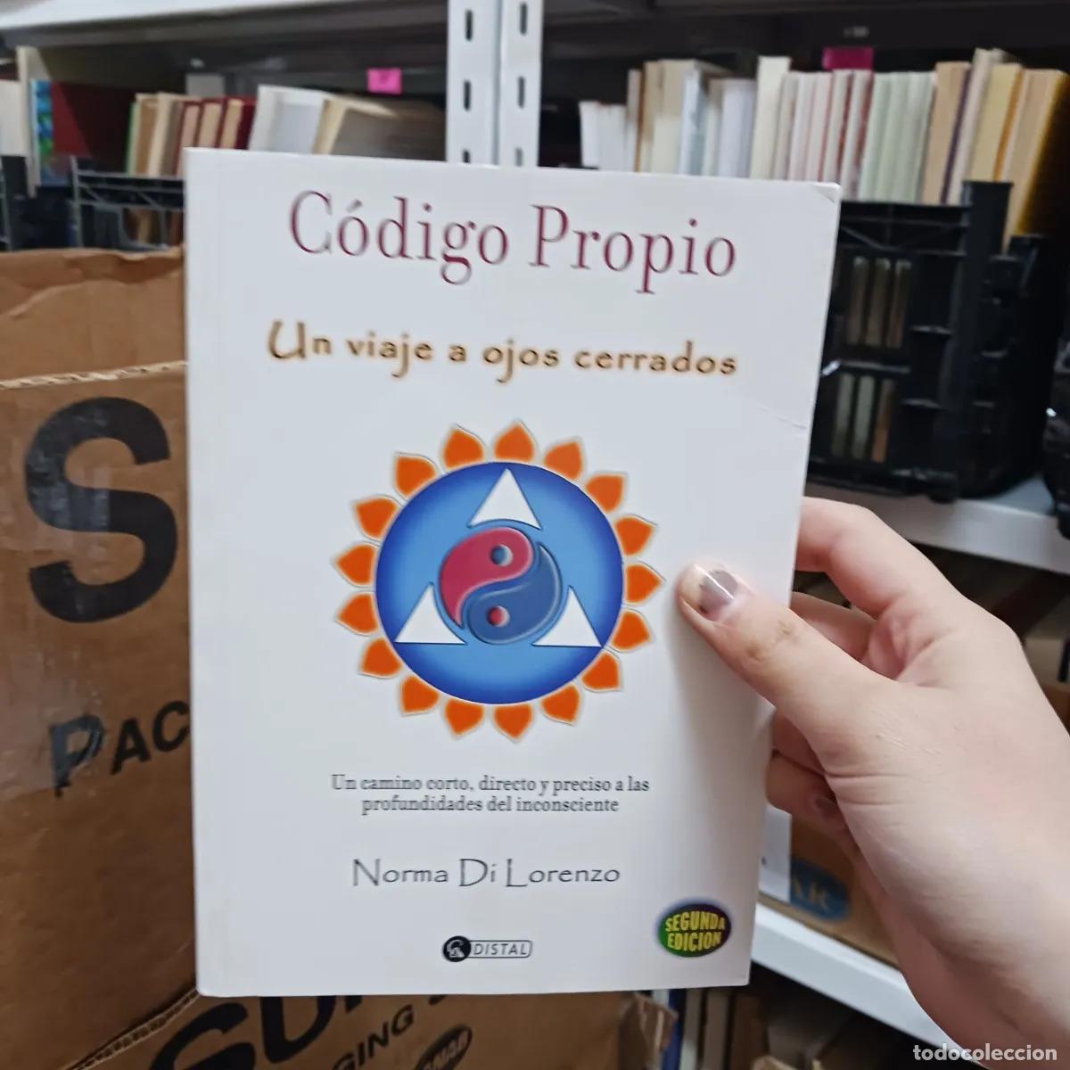 Libri di seconda mano: Codigo propio - Norma di Lorenzo
