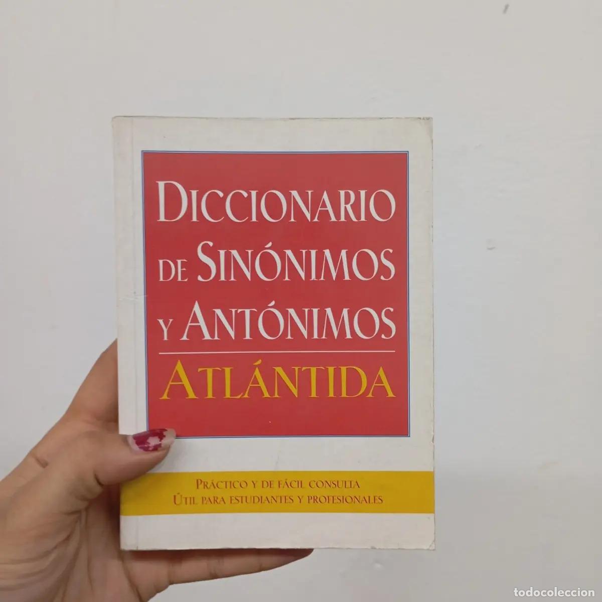 B&uuml;cher: Diccionario de sin&oacute;nimos y ant&oacute;nimos - Varios autores