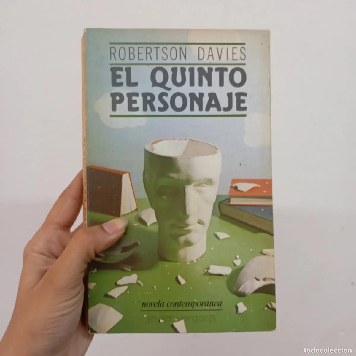 Libri di seconda mano: El quinto personaje - Roberto Davies