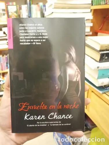 Libros: Envuelta en la noche - Karen Chance