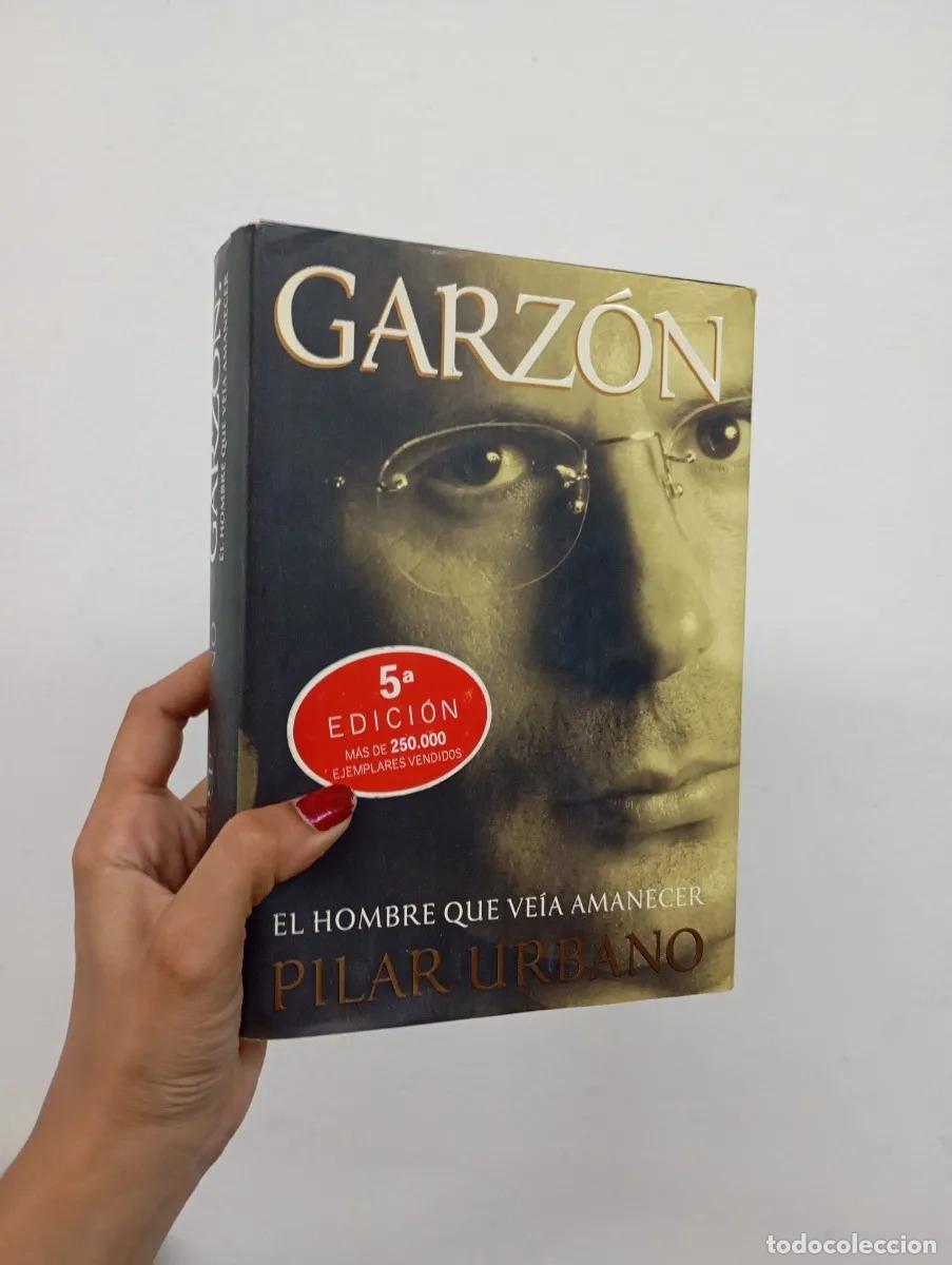 books: Garz&oacute;n - Pilar Urbano