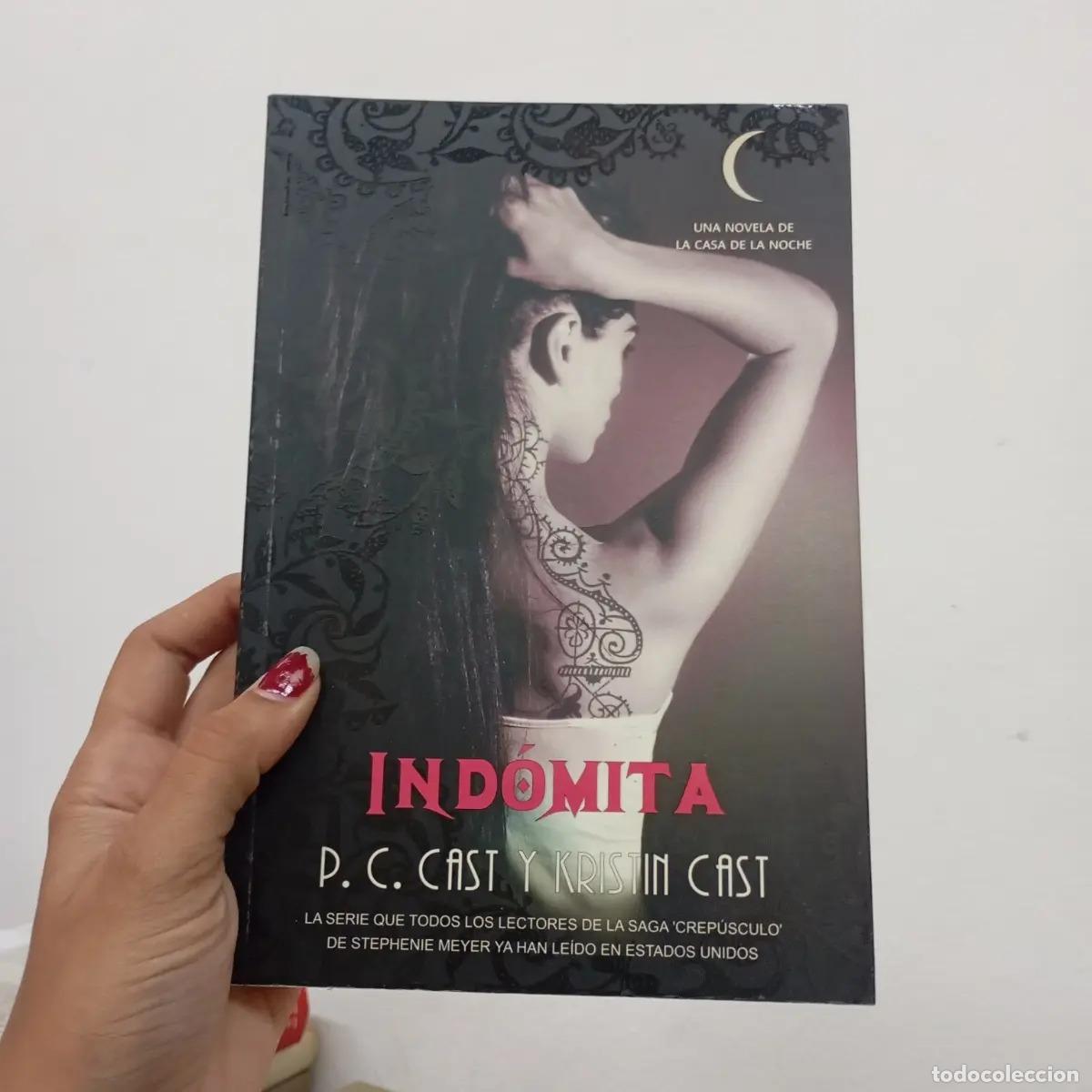 Libros: Ind&oacute;mita - P. C. Cast y Kristin Cast - Foto 1