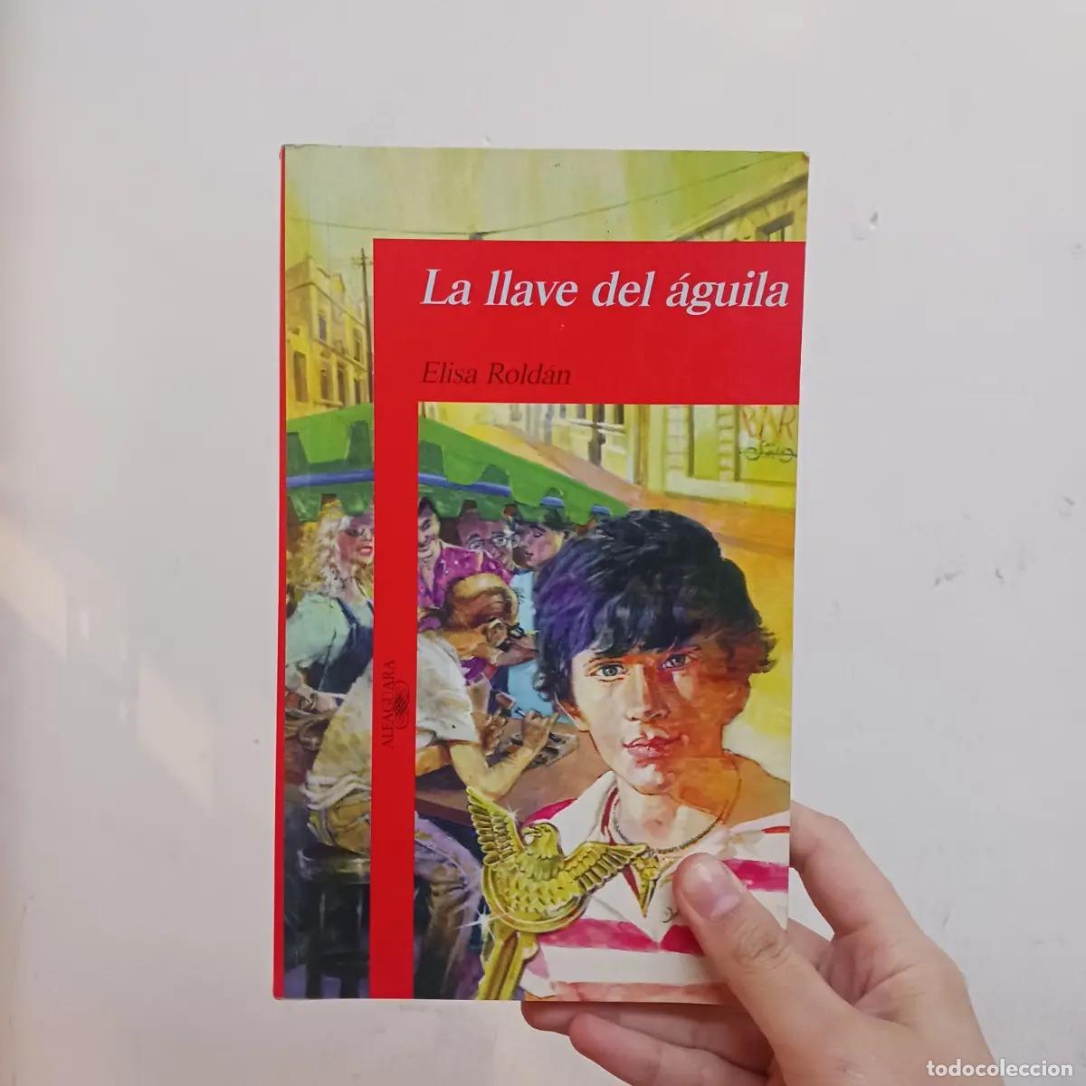books: La llave del aguila (det.) - Elisa Roldan