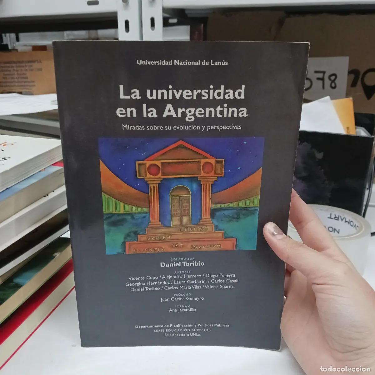 Libros: La universidad en la Argentina (det.) - VVAA - Foto 1
