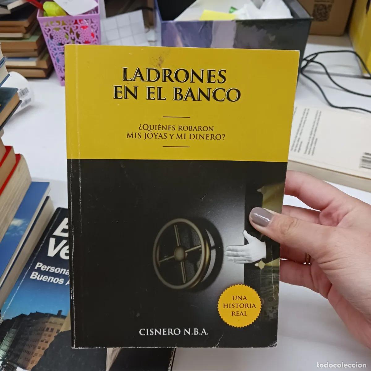Livros em segunda m&atilde;o: Ladrones en el blanco (det.) - Cisnero