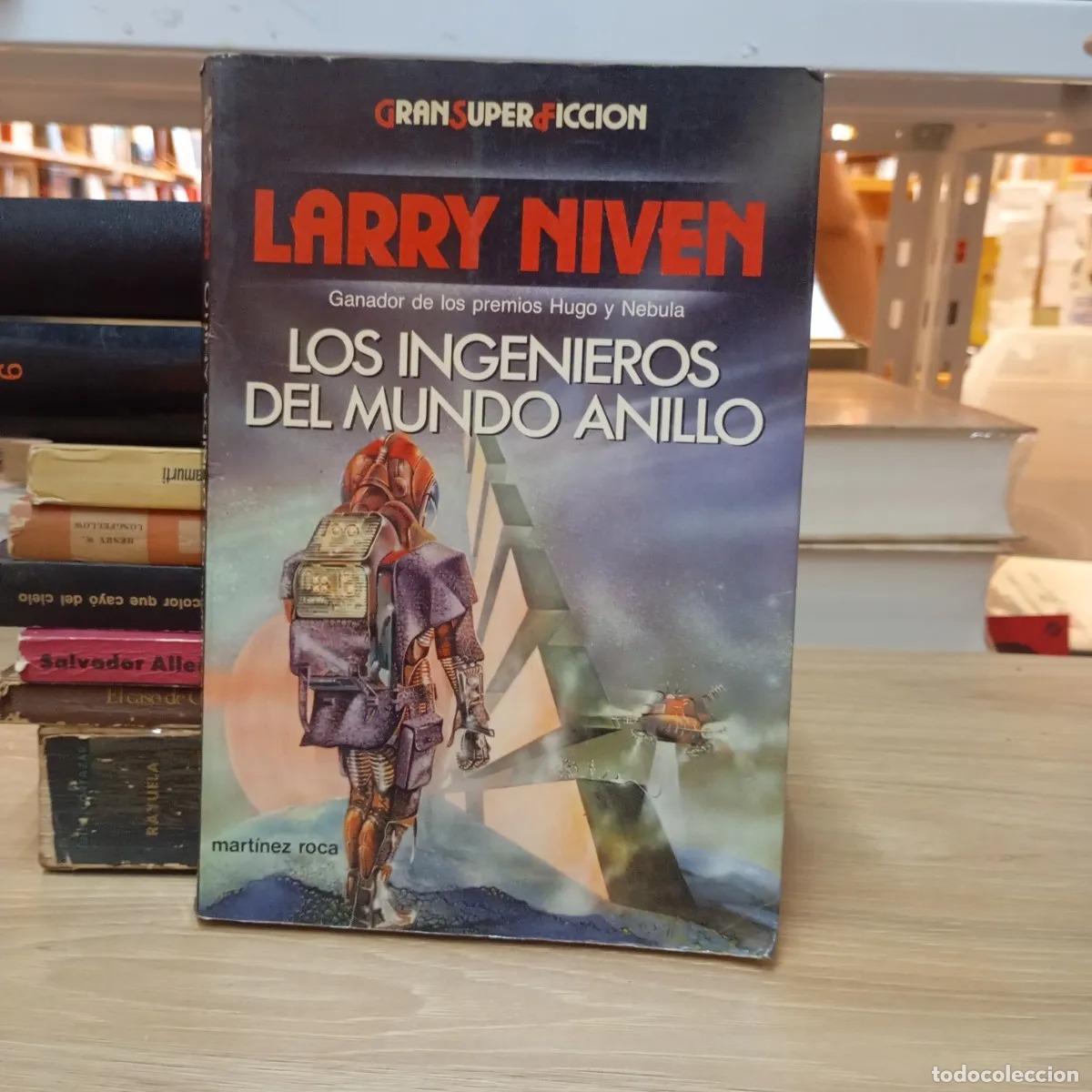 Libri di seconda mano: Los ingenieros de Mundo Anillo - Larry Niven