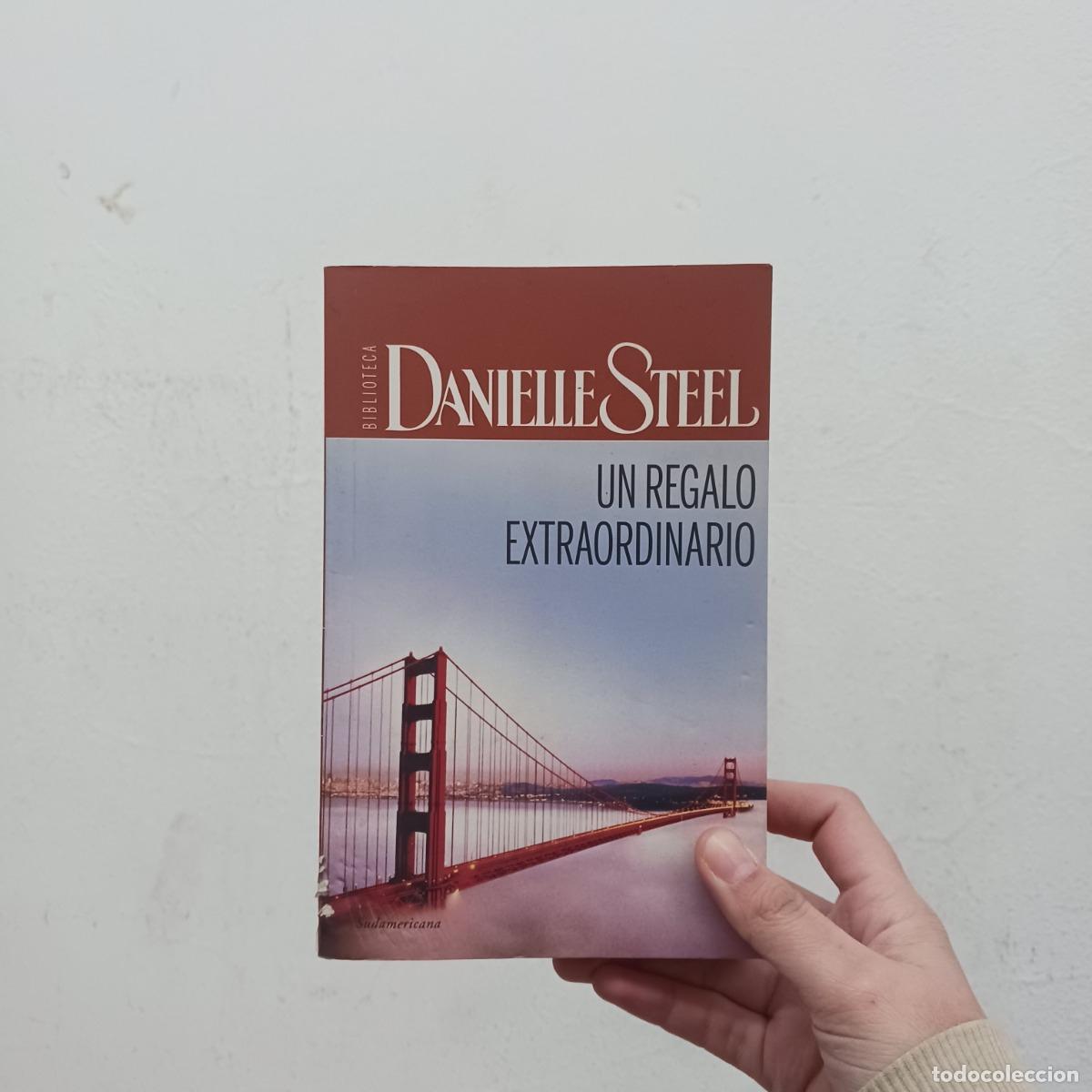 Livros em segunda m&atilde;o: Un regalo extraordinario - Danielle Steel