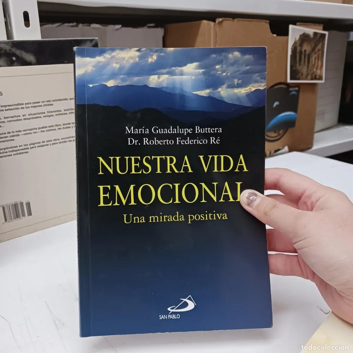 Livros em segunda m&atilde;o: Nuestra vida emocional - Maria Guadalupe Buttera, Roberto Federico RE