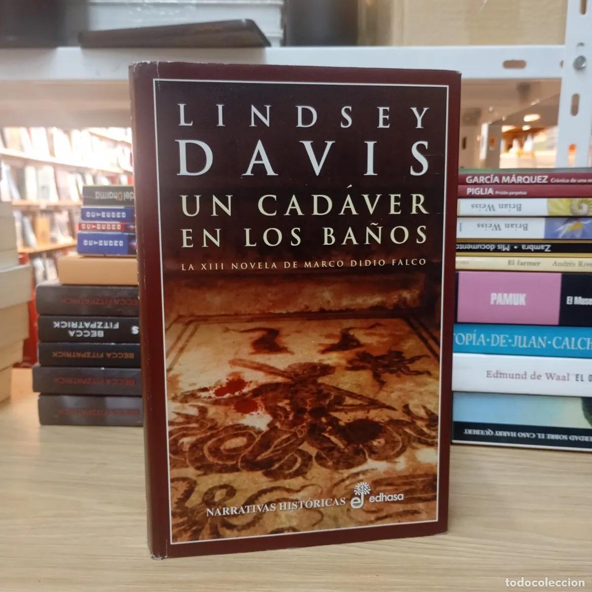 Libros: Un cad&aacute;ver en los ba&ntilde;os - Lindsey Davis - Foto 1