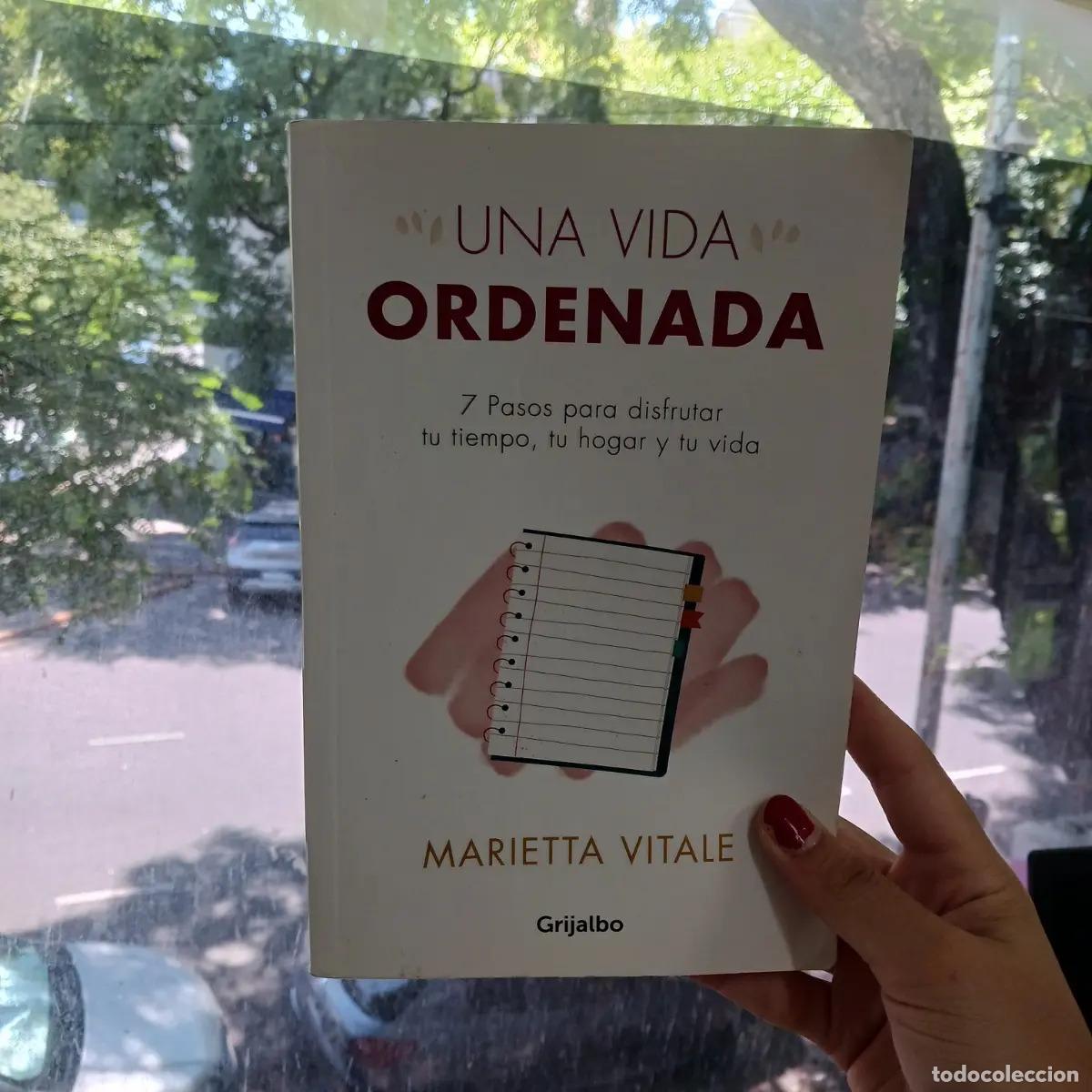 Libros: Una vida ordenada - Marietta Vitale