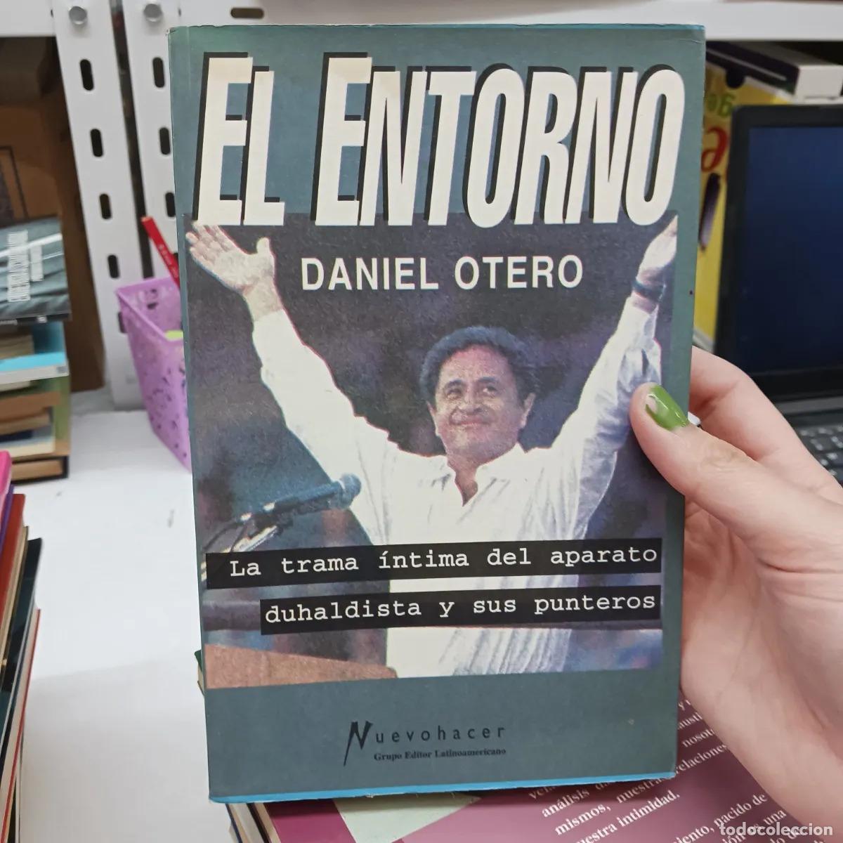 Libros: El entorno (det.) - Daniel Otero