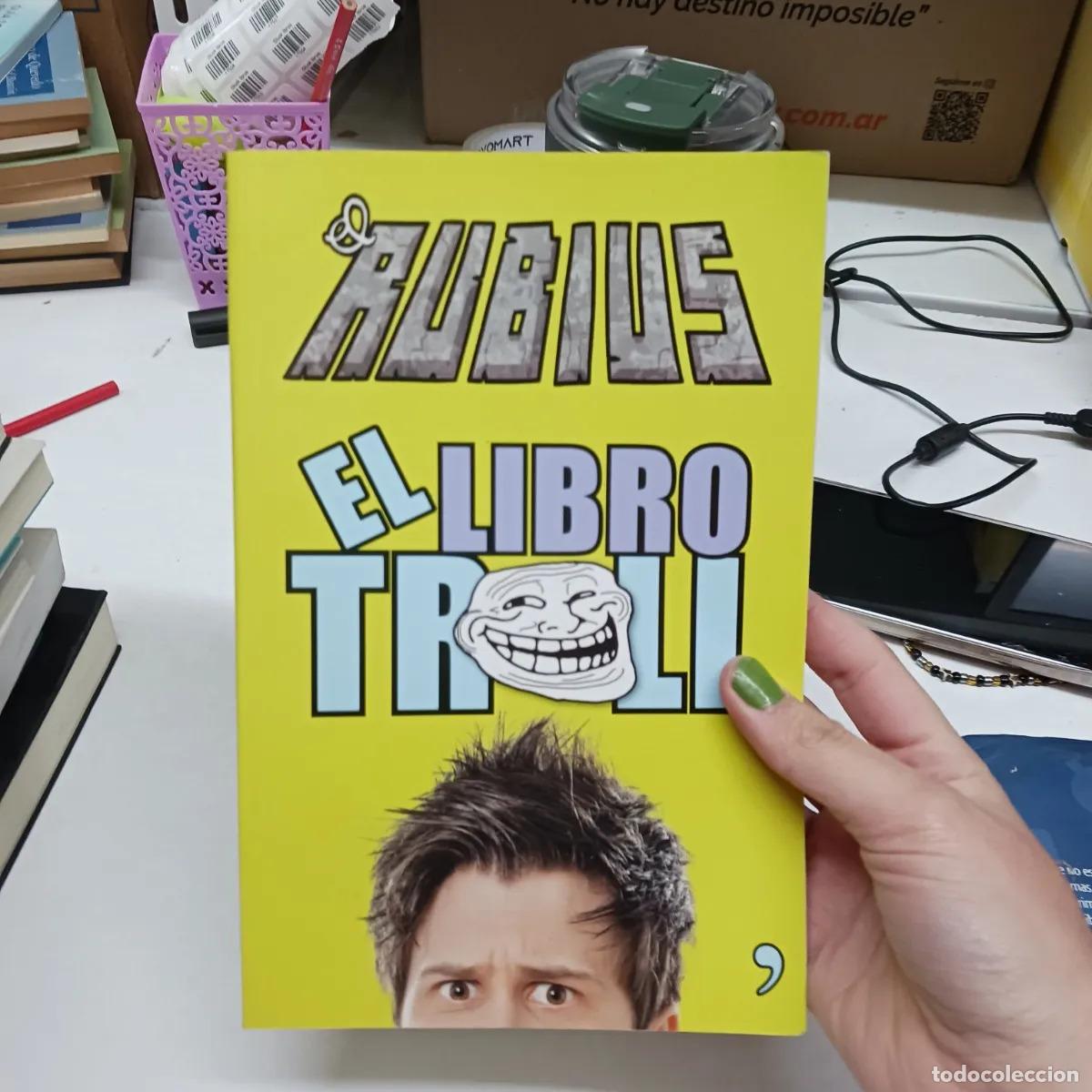 Libri di seconda mano: El libro troll - El rubius