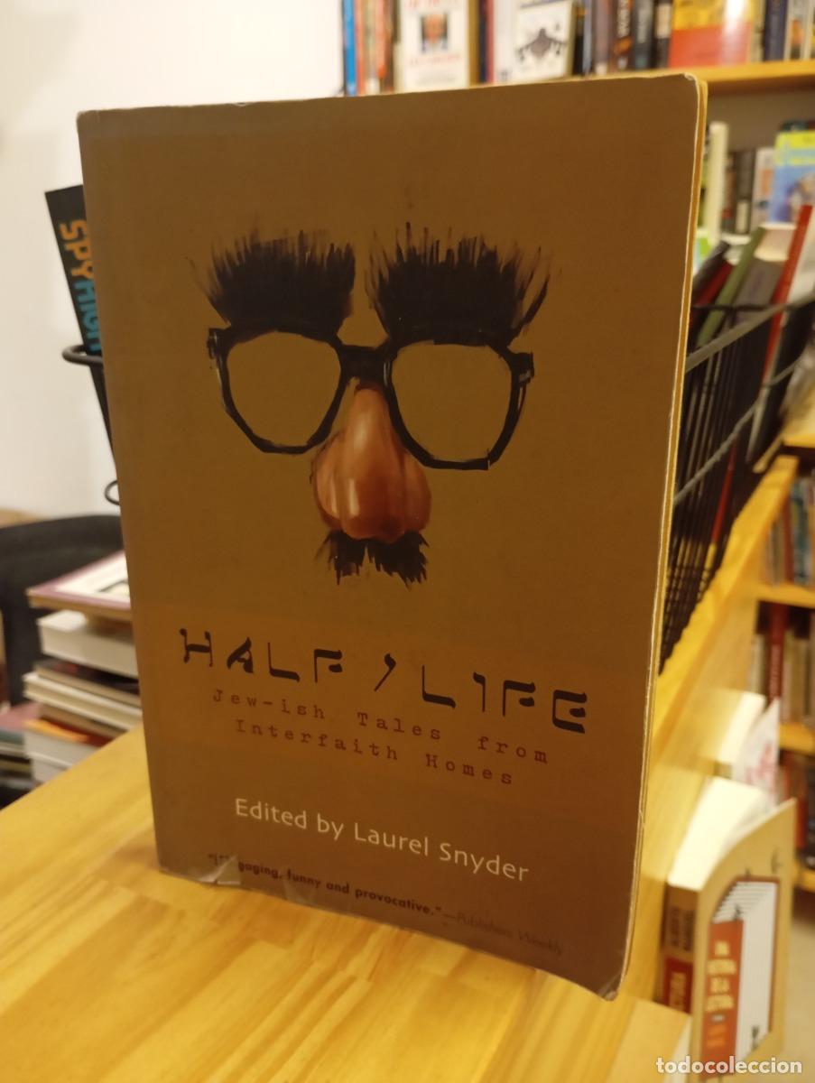 B&uuml;cher: Half Life - LAUREL SNYDER