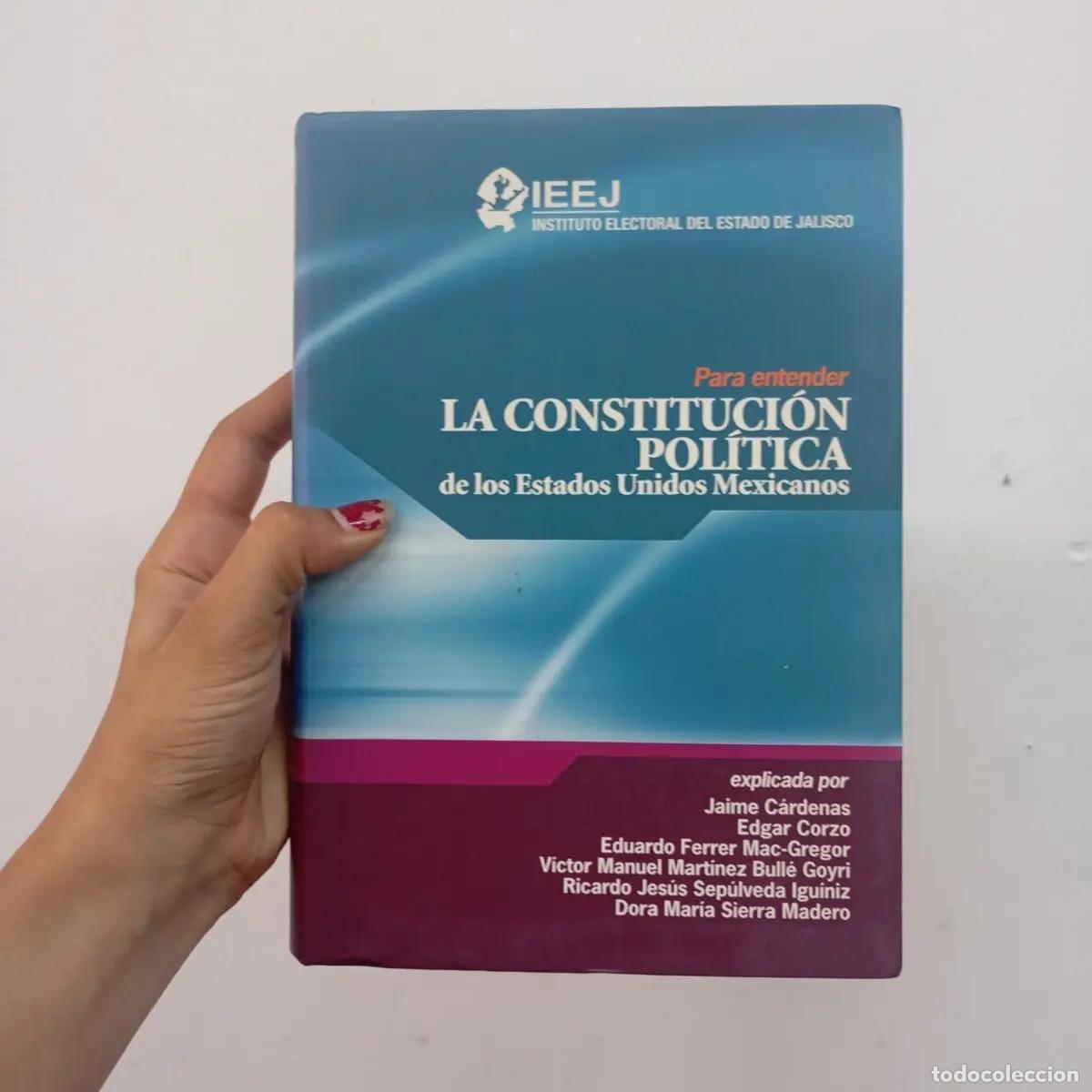 Livres: La constituci&oacute;n pol&iacute;tica de los estados unidos mexicanos - Varios autores
