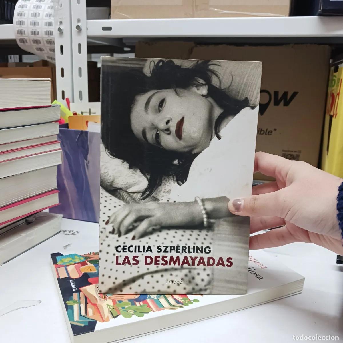 Libros: Las desmayadas - Cecilia Szperling