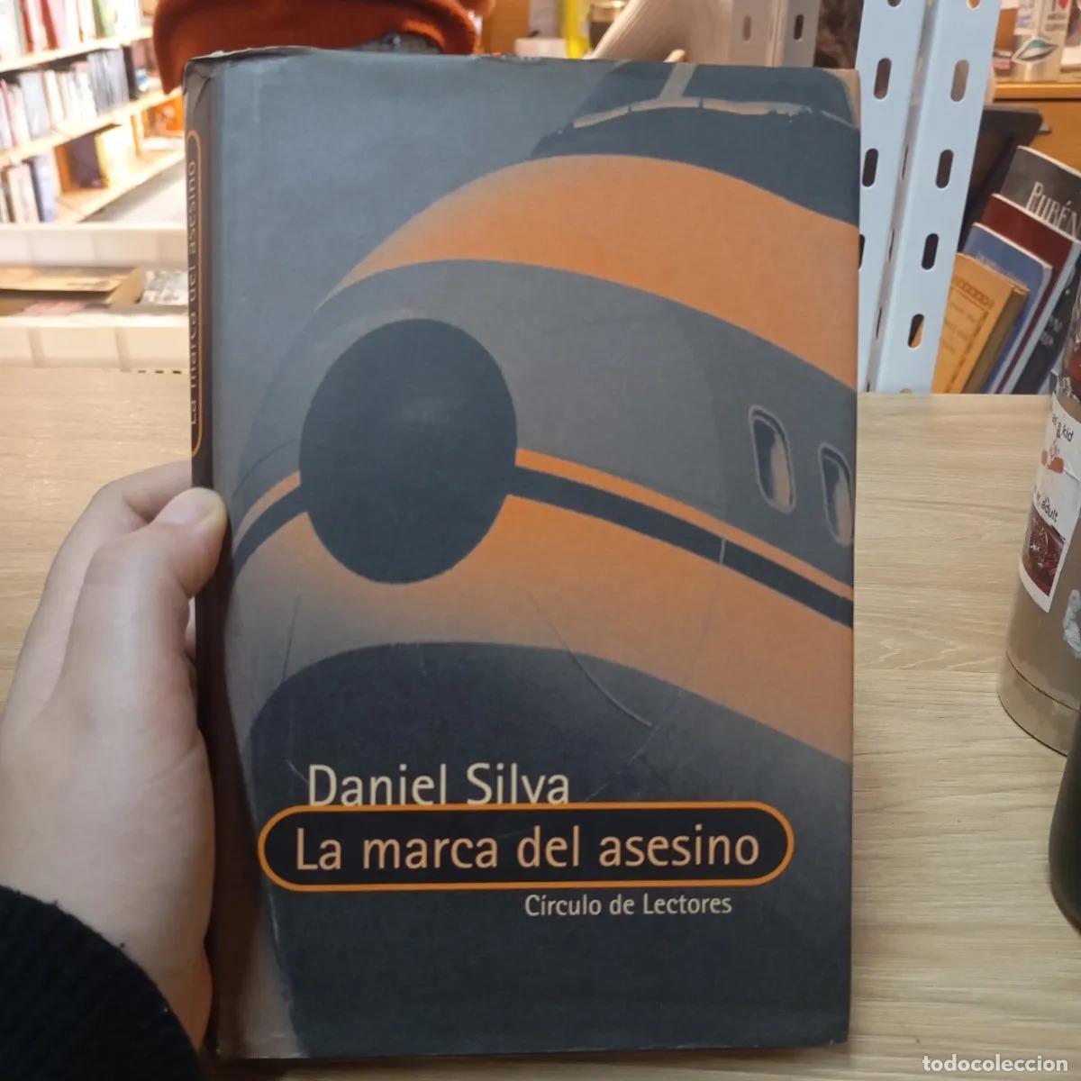 Livros em segunda m&atilde;o: Las marcas del asesino - Daniel Silva