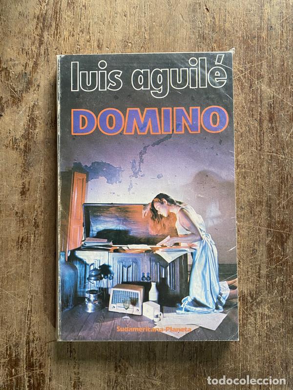 books: Domino - Aguile Luis