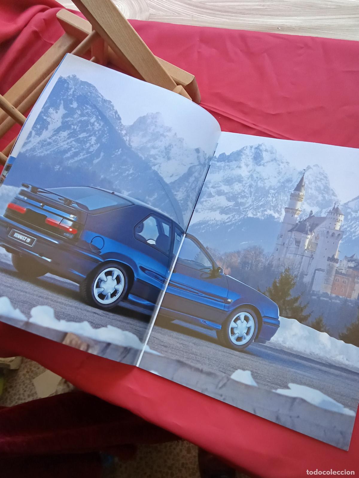 Libros: Cat&aacute;logo folleto Coches: Renault 19 BA.1422 - Foto 2