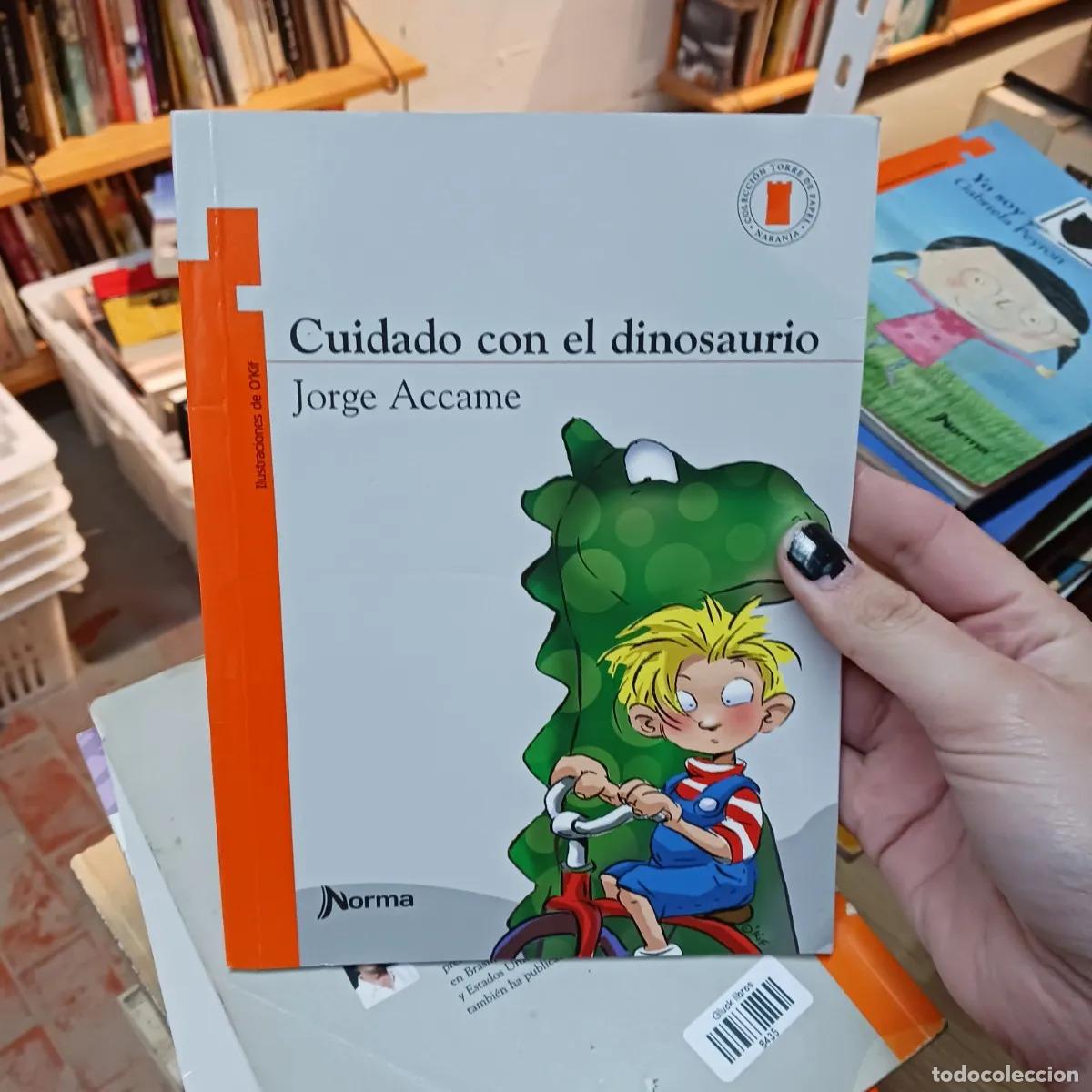 Libros: Cuidado con el dinosaurio (det.) - Jorge Accame - Foto 1