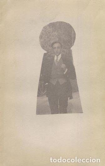 Libri di seconda mano: Tarjeta postal retrato caballero. Firmada en 1913 - TARJETA POSTAL: