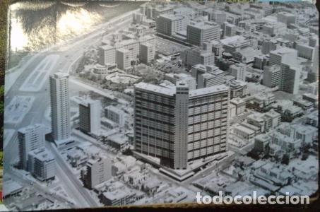 Livres: Cuba. Habana, Vista parcial del Vedado con edificio Focsa y Hotel Nacional al fondo. - :