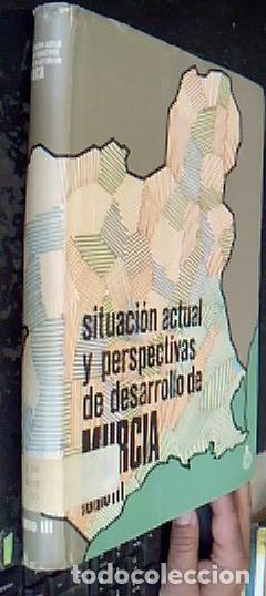 Livros em segunda m&atilde;o: Situaci&oacute;n actual y perspectivas de desarrollo de Murcia. Tomo III - sin autor: