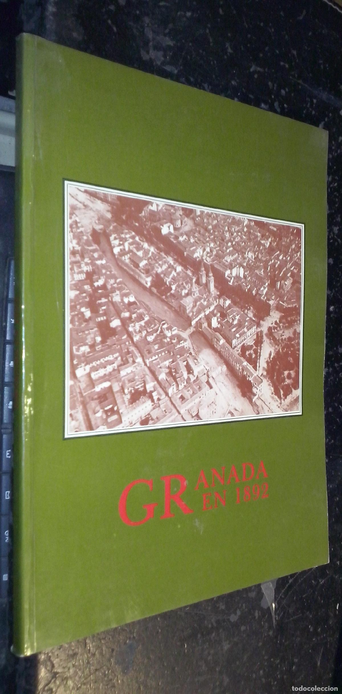 Libri di seconda mano: Granada en 1892 - AA. VV.: