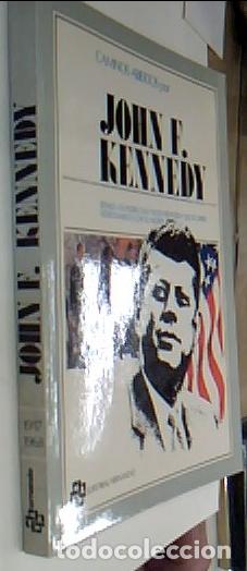 books: John F. Kennedy. Caminos abiertos por - MAGARI&Ntilde;O, Arturo: