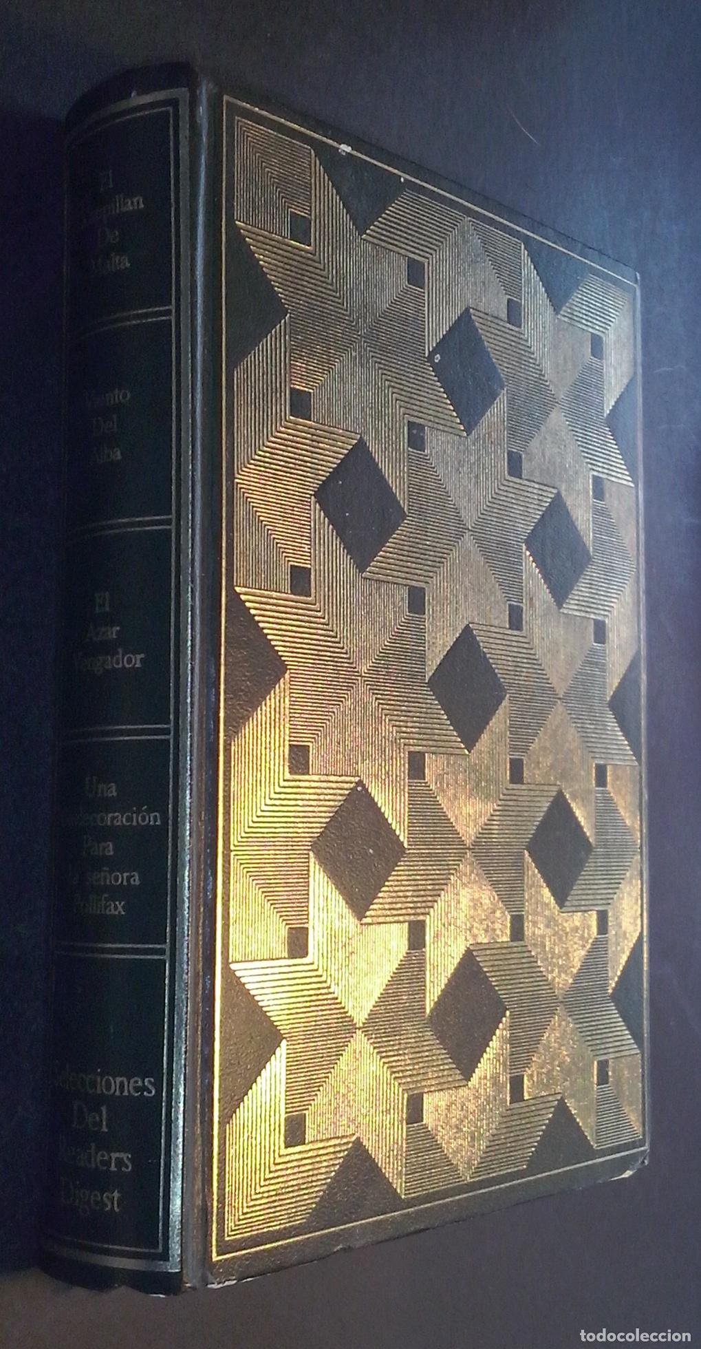 books: El kappillan de Malta. Viento del alba. El azar del vengador. Una condecoraci&oacute;n para la se&ntilde;ora Polli