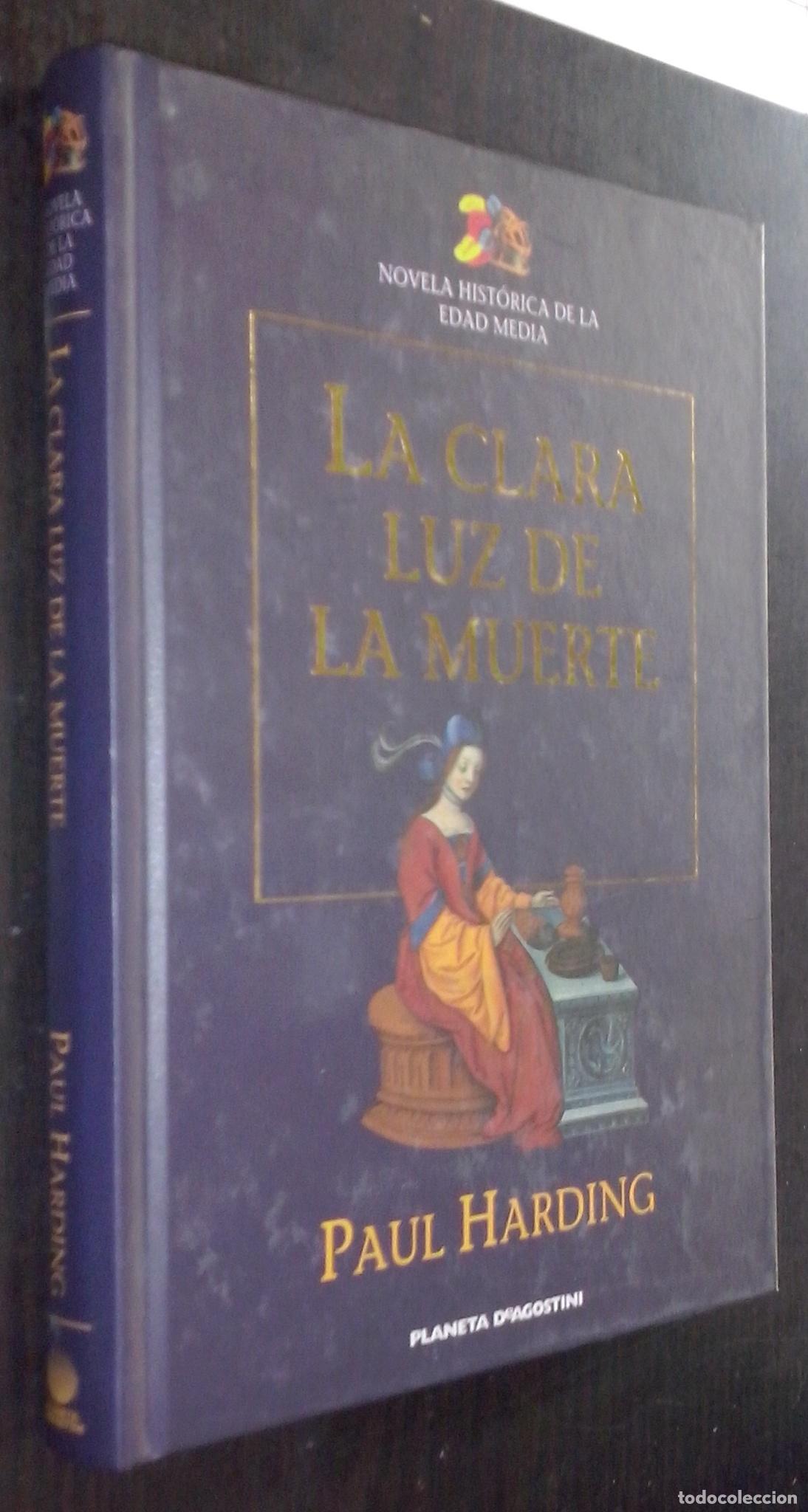 Livros em segunda m&atilde;o: La clara luz e la muerte. Un terrible misterio protagonizado por Fray Athlestan - HARDING, Paul: